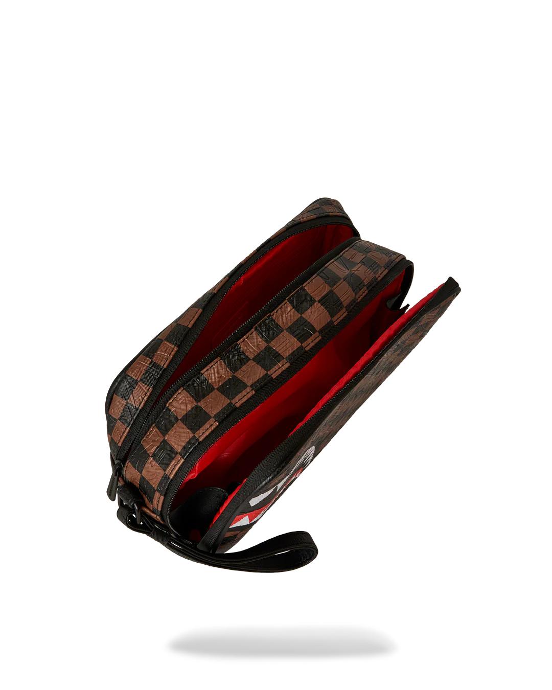 Sprayground THE PRIVATE JET SHARK CLUB TOILETRY BRICK