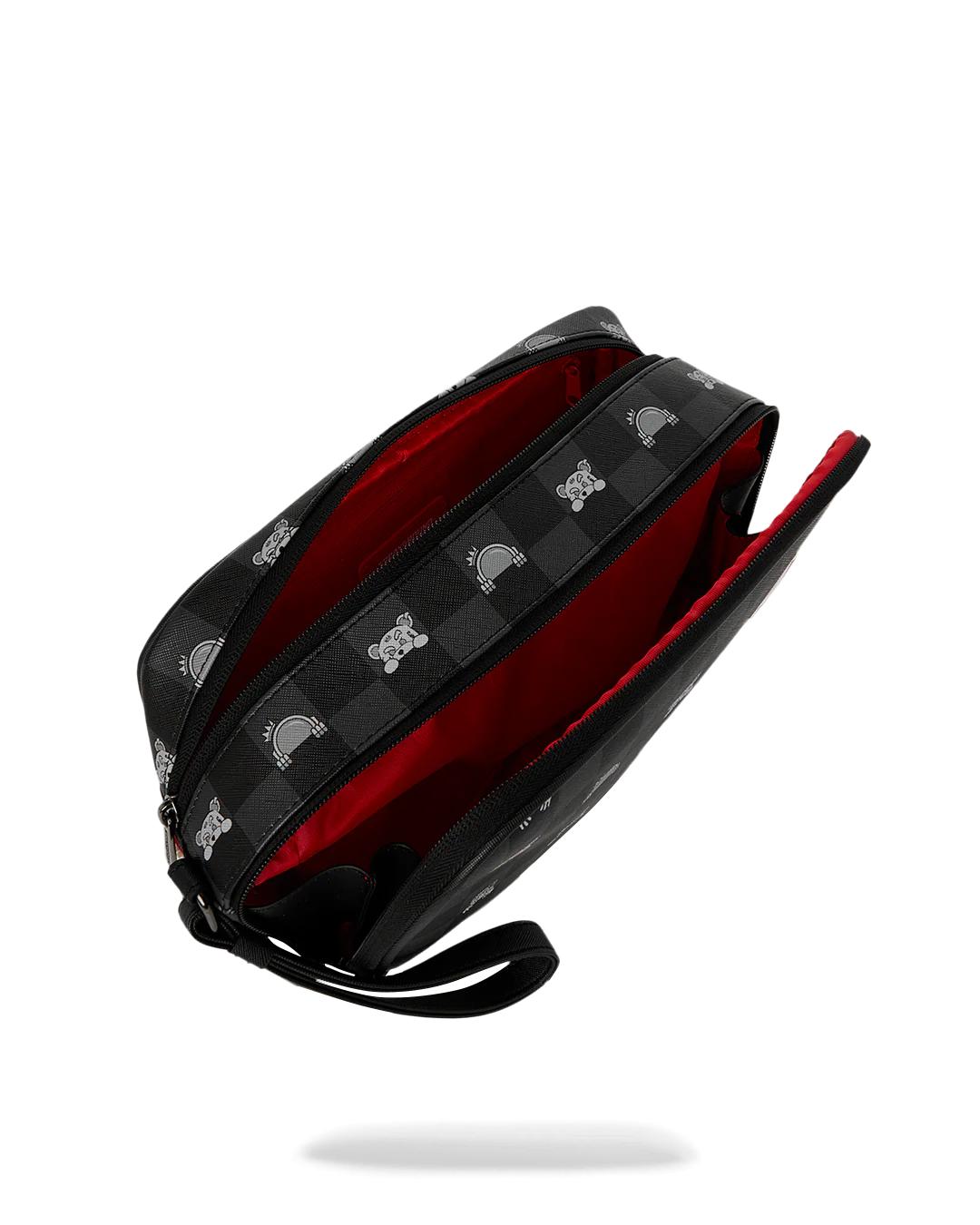 Sprayground SHARK MOB HIDEOUT TOILETRY BRICK