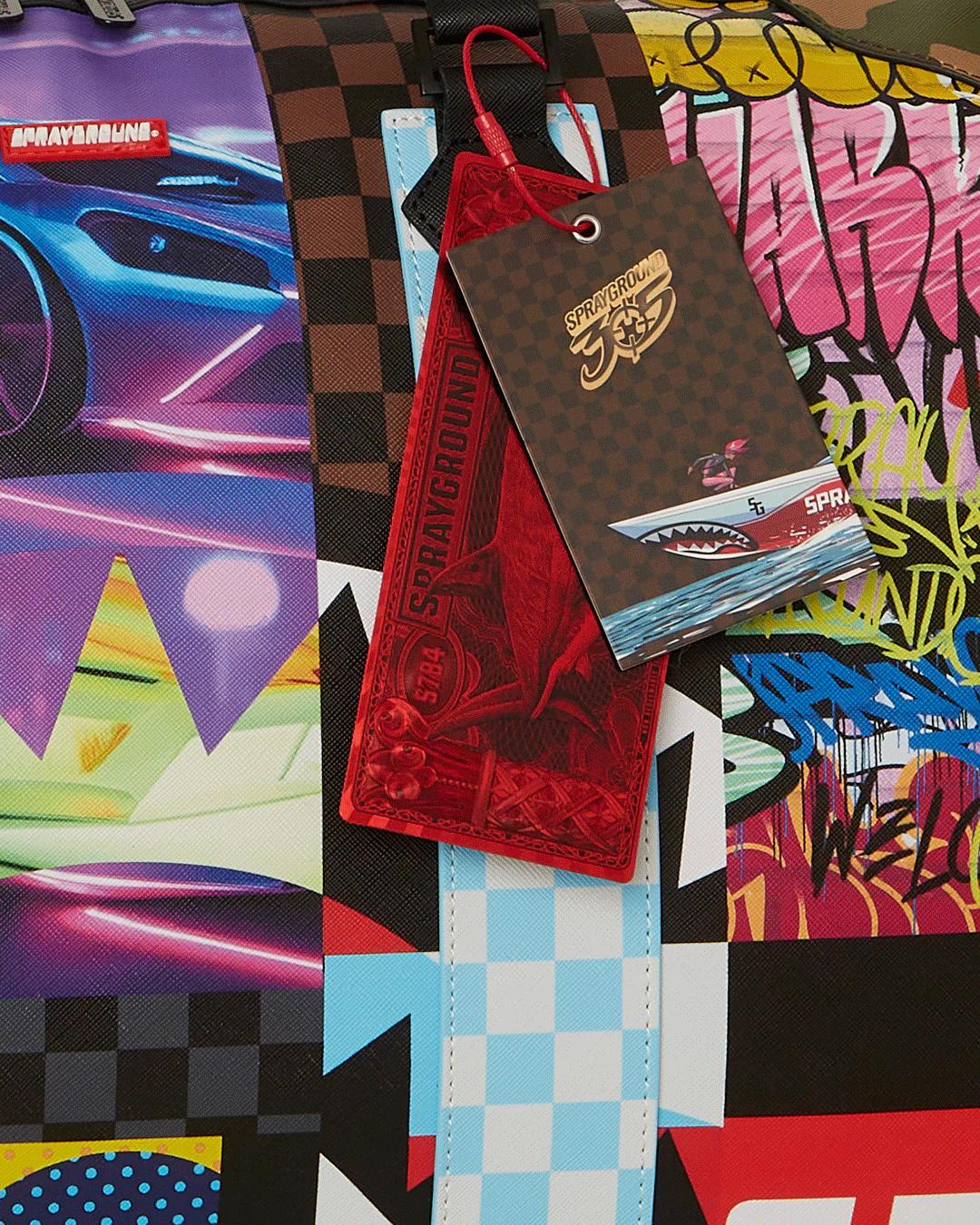 Sprayground SHARK MASTERPIECES PYRAMID LARGE DUFFLE