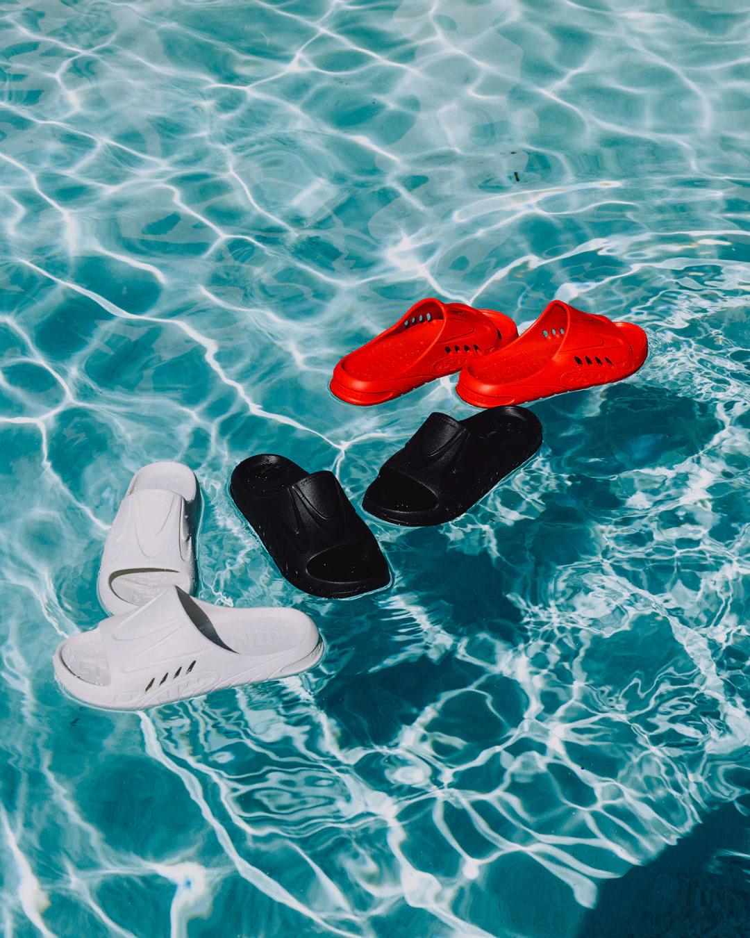 Sprayground SHARK SLIDE (BLK)