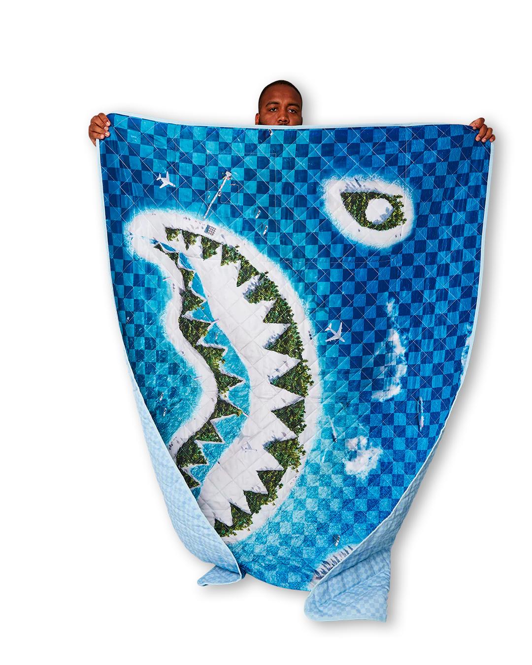 Sprayground SHARK ISLAND PACKABLE BEACH MAT BLANKET WATER RESISTANT CONVERTIBLE TO