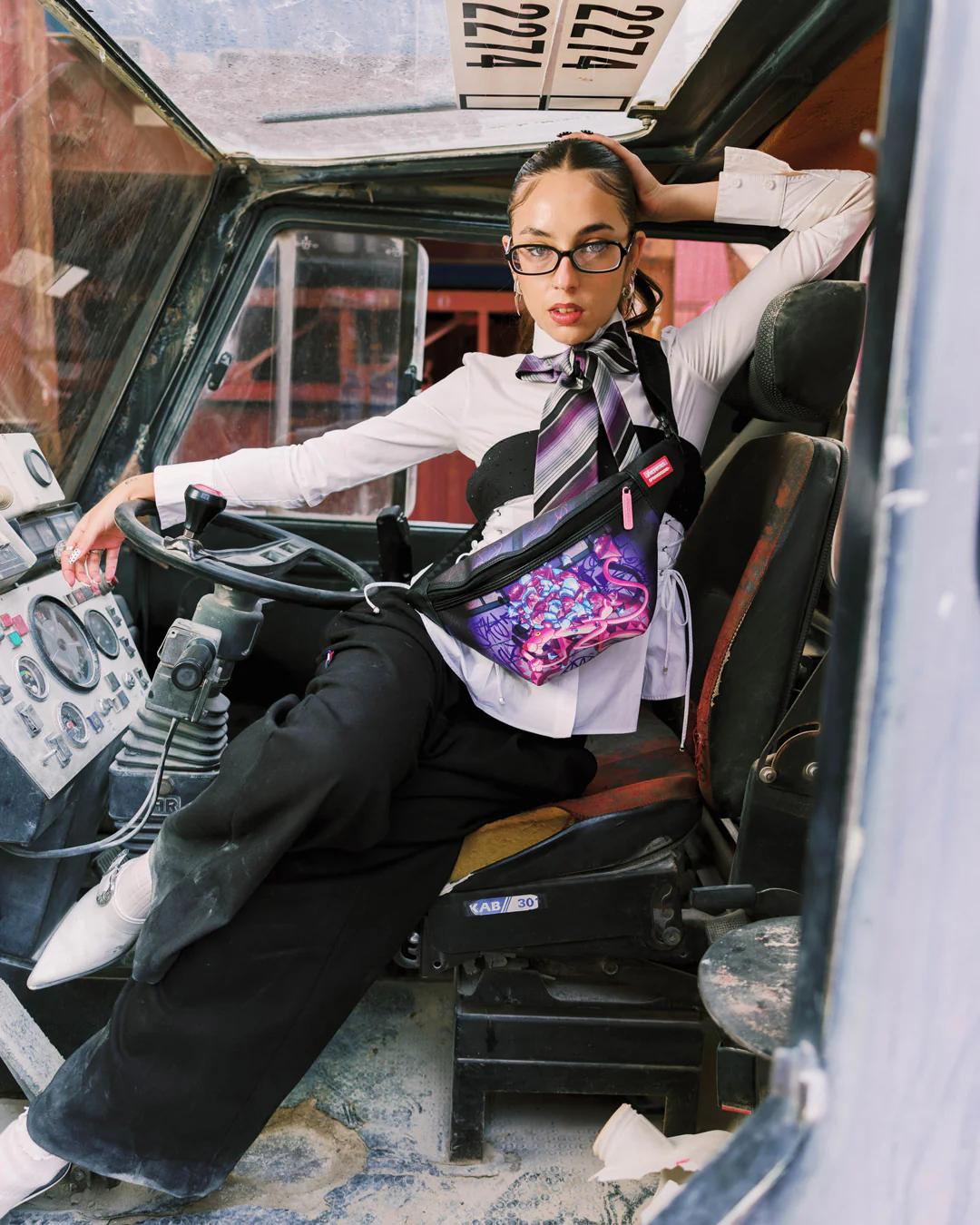 Sprayground PINK PANTHER DIAMOND HEIST SAVVY CROSSBODY