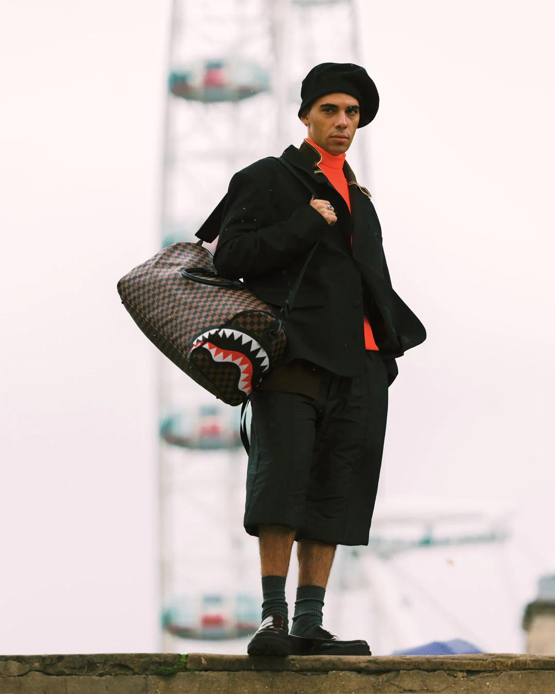 Sprayground THE PRIVATE JET SHARK CLUB DUFFLE