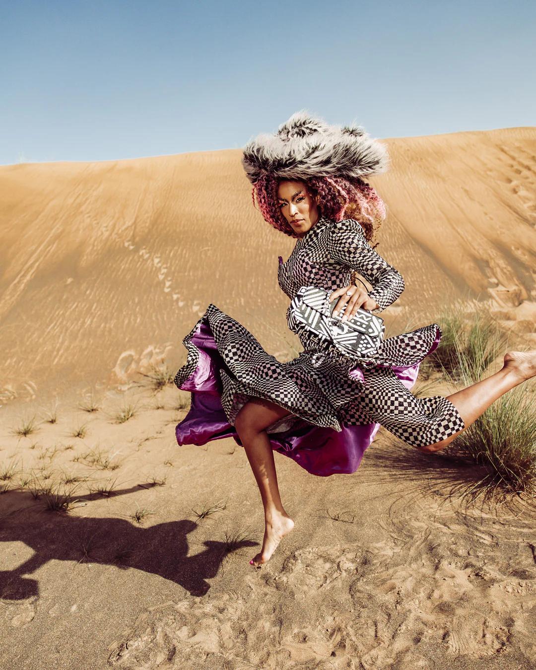 Sprayground A.I.8 AFRICAN INTELLIGENCE - ORIGIN STORY SHARK HANDBAG