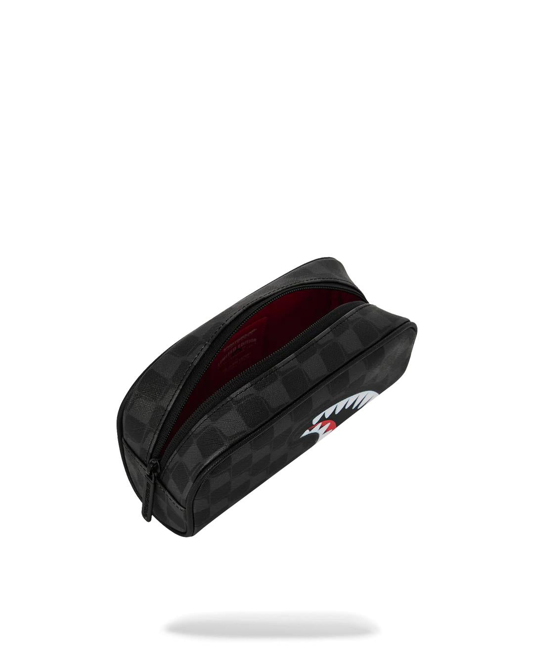 Sprayground SHARKS IN PARIS HYPER PUFF POUCH