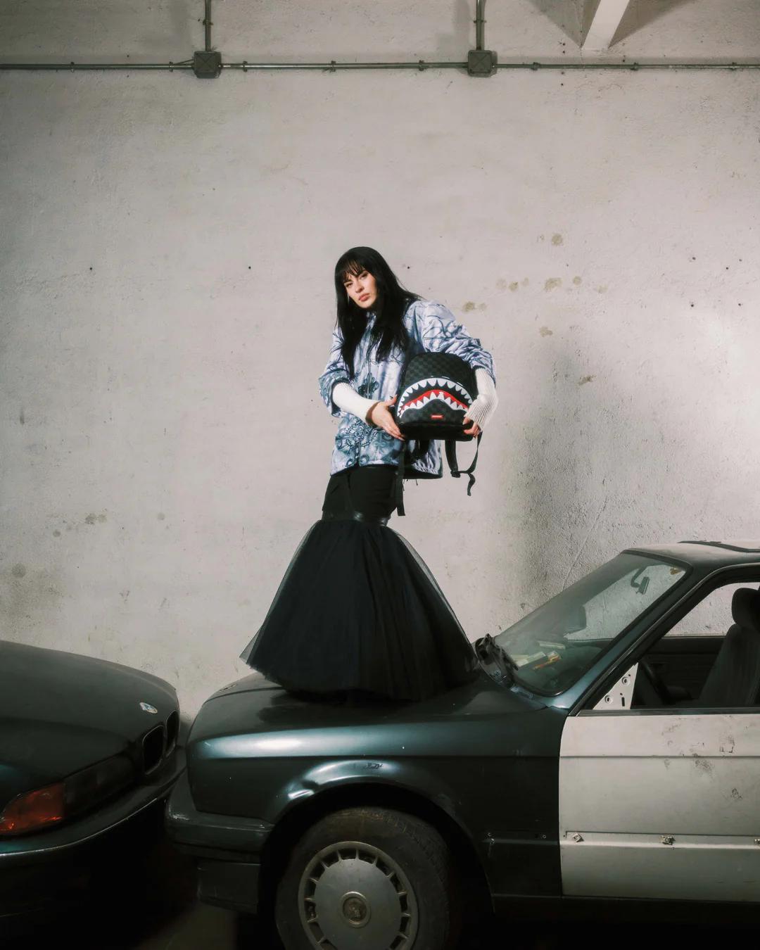 Sprayground SHARKS IN PARIS HYPER PUFF SAVAGE BACKPACK