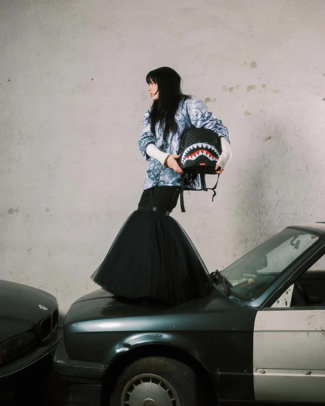 Sprayground SHARKS IN PARIS HYPER PUFF SAVAGE BACKPACK