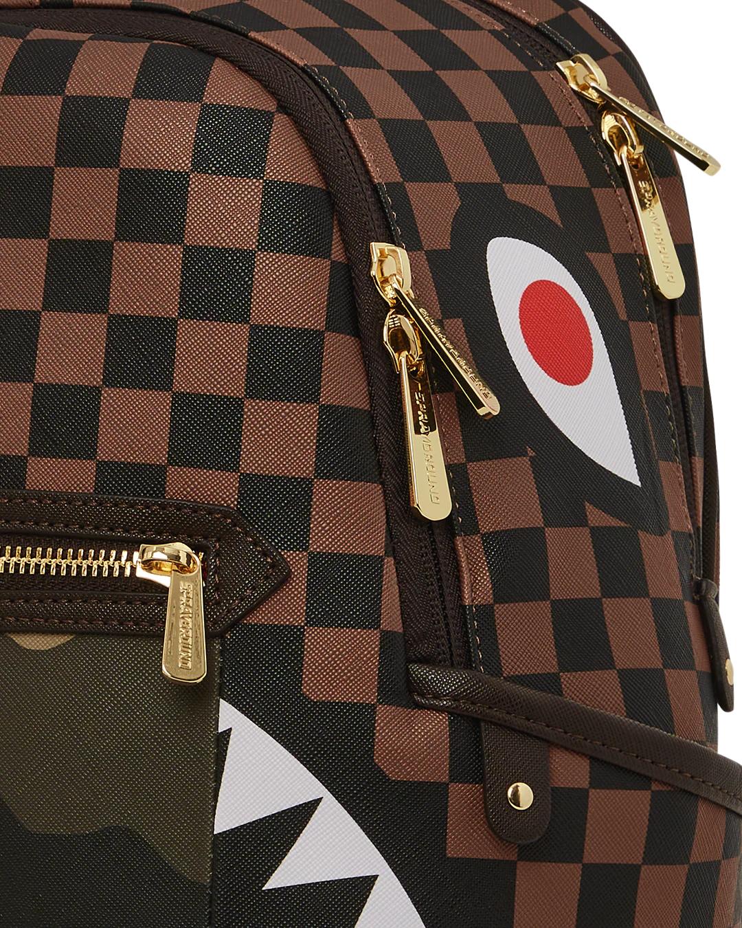 Sprayground EXTERIOR GOLD ZIP POCKET SHARKS IN PARIS SAVAGE BACKPACK