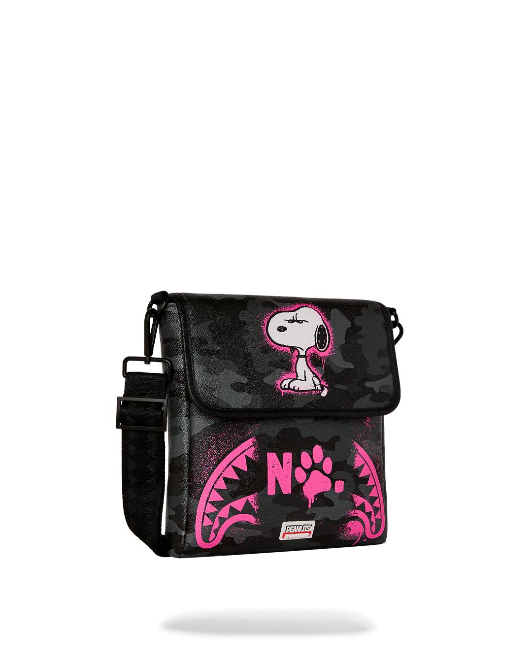 Sprayground SNOOPY THAT'S A NO NO MESSENGER SLING
