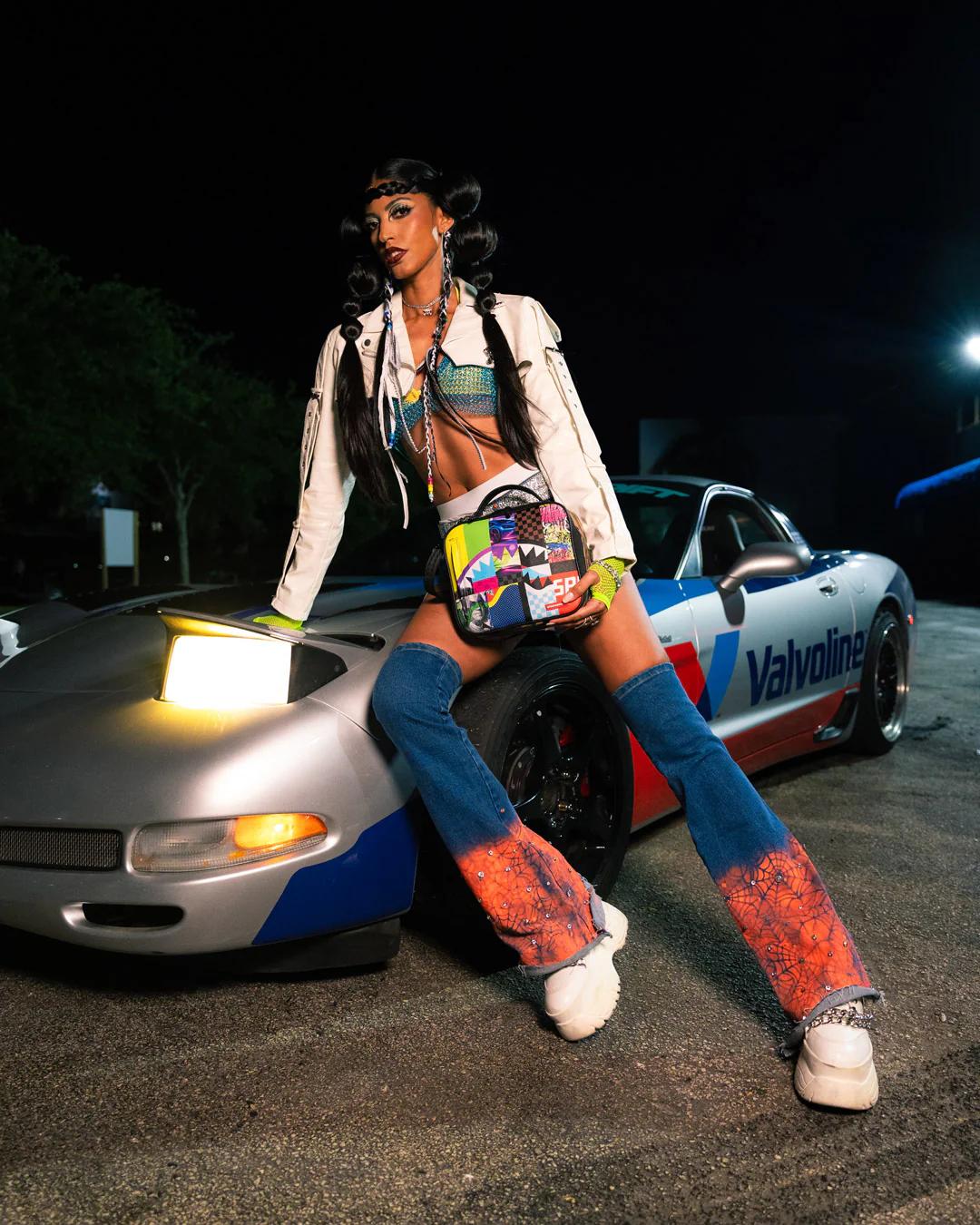 Sprayground SHARK MASTERPIECES SNACKPACK