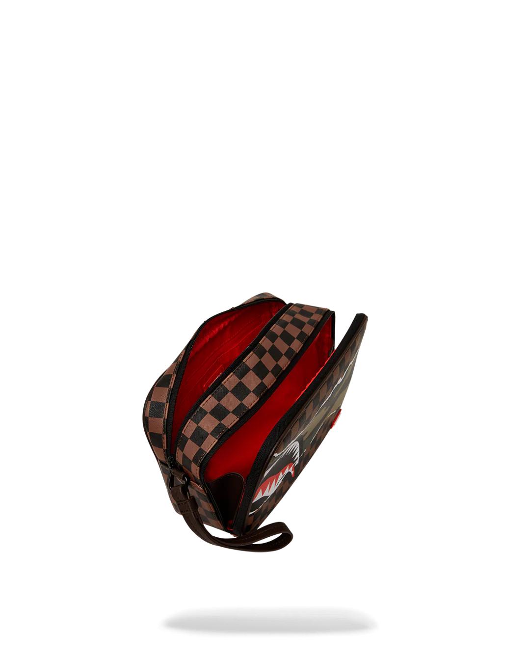 Sprayground UNSTOPPABLE ENDEAVORS III TOILETRY BAG