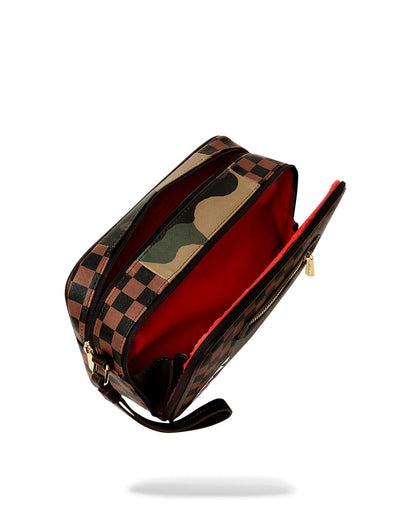 Sprayground EXTERIOR GOLD ZIP POCKET SHARKS IN PARIS TOILETRY BRICKSIDE BAG