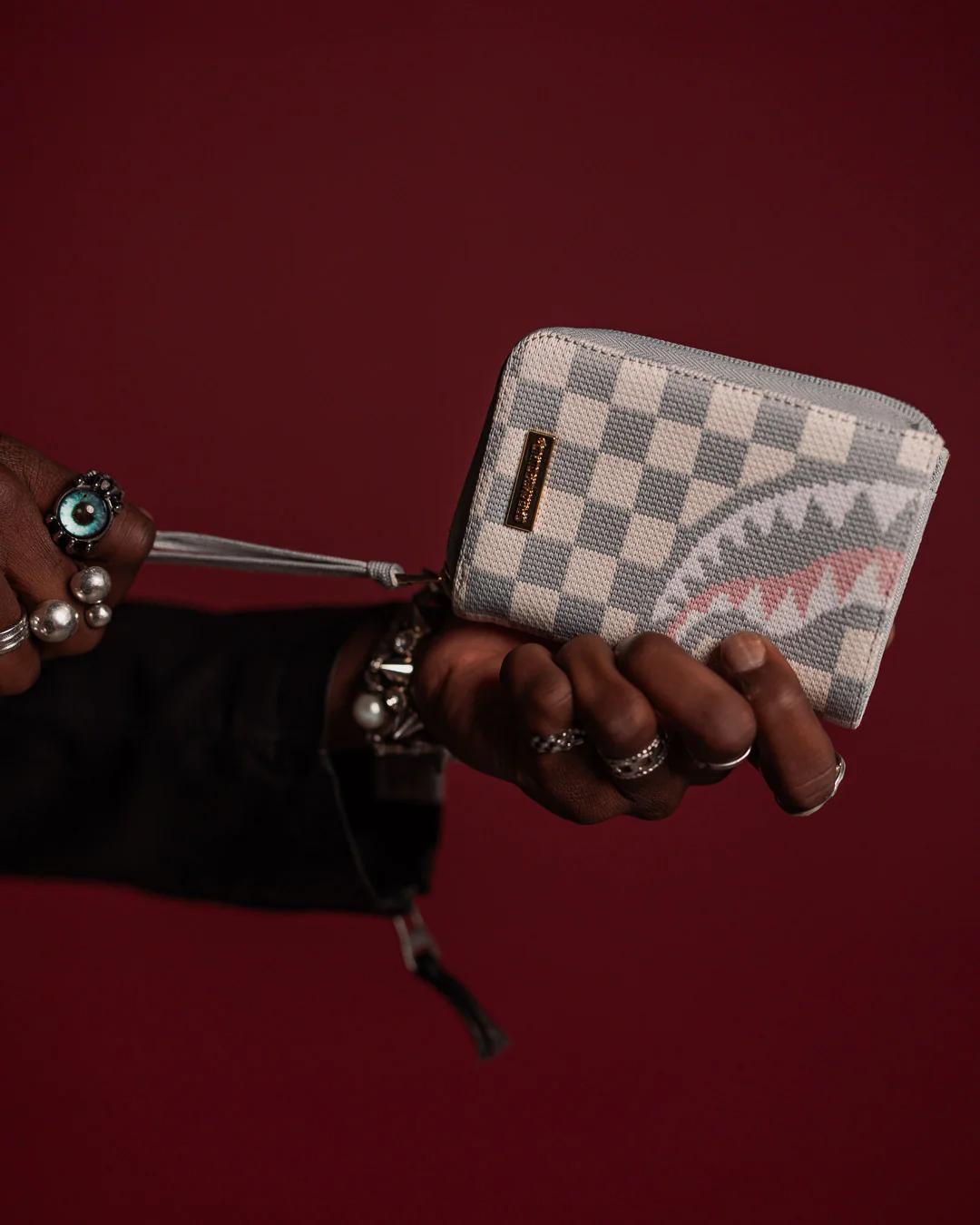 Sprayground KNIT SHARKS IN PARIS IN CREAM WALLET