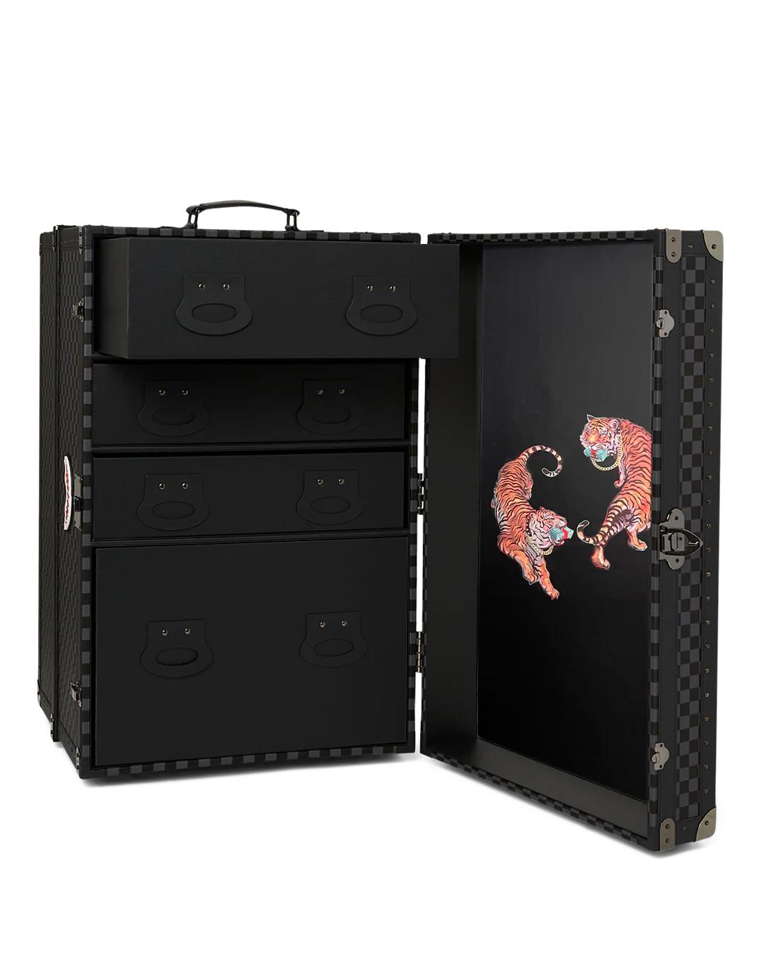 Sprayground VANQUISH II WARDROBE TRUNK
