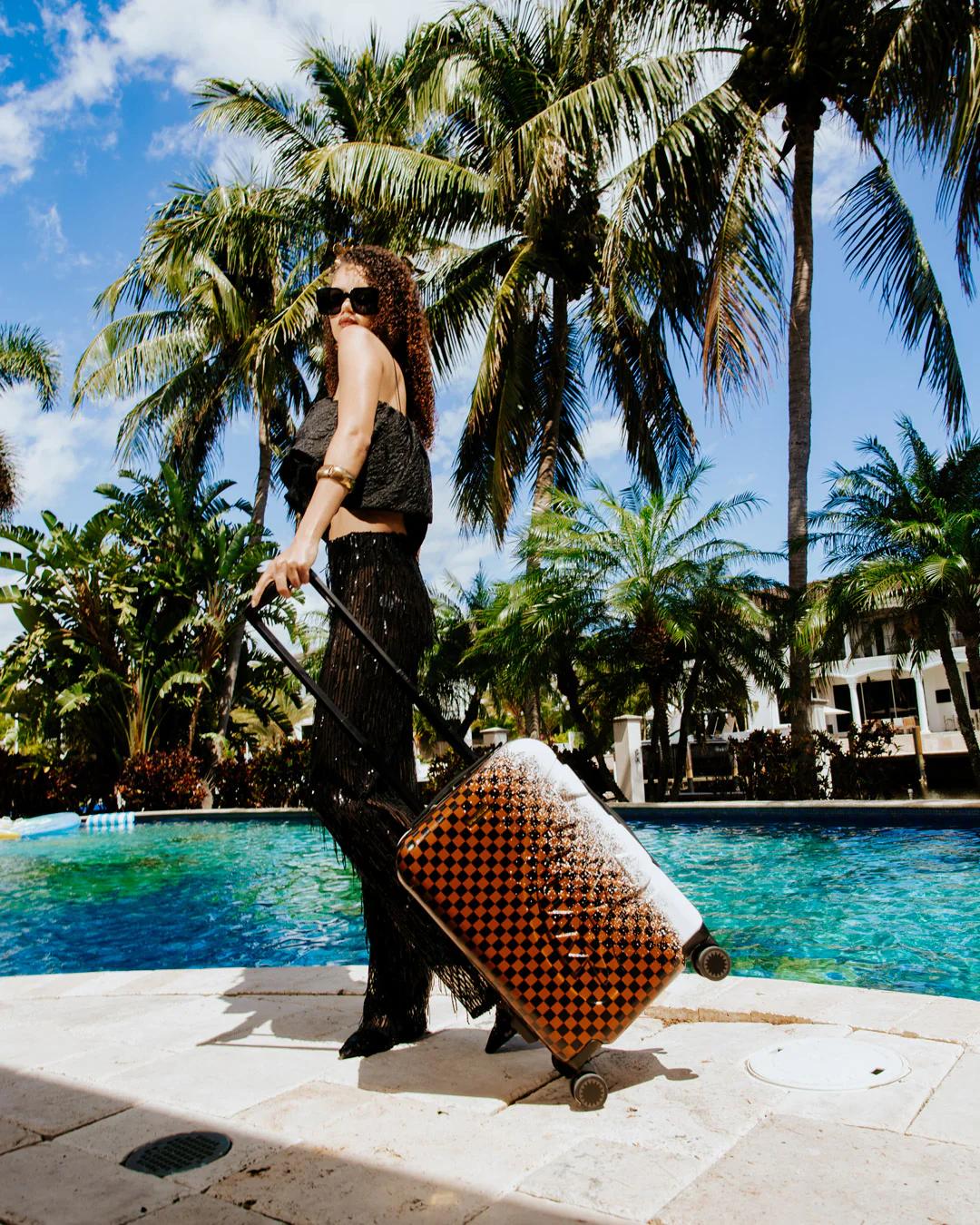 Sprayground SPRAYSHARKS WORLDWIDE SHARKITECTURE CARRY-ON LUGGAGE