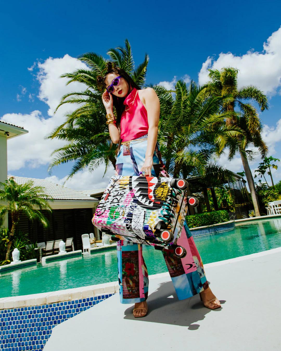 Sprayground CREATE ANOTHER DAY SHARKNAUTICS HARDSHELL CARRY-ON LUGGAGE