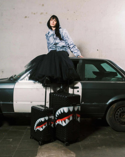 Sprayground SHARKS IN PARIS HYPER PUFF FULL-SIZE LUGGAGE