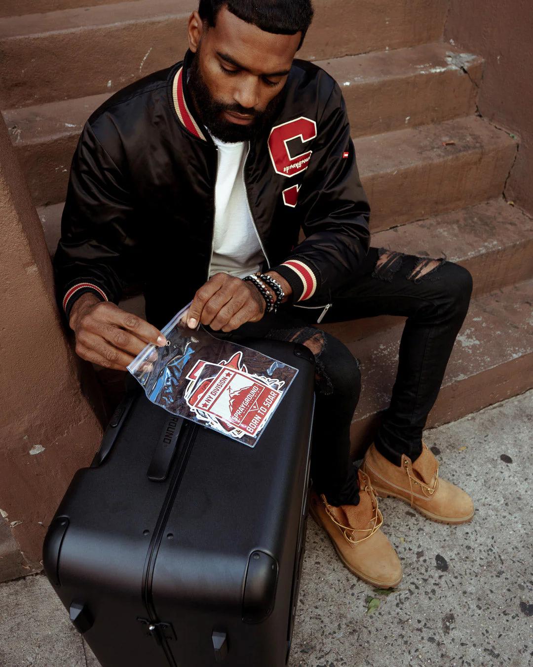 Sprayground THE JOURNEY BEGINS SHARKITECTURE FULL-SIZE LUGGAGE