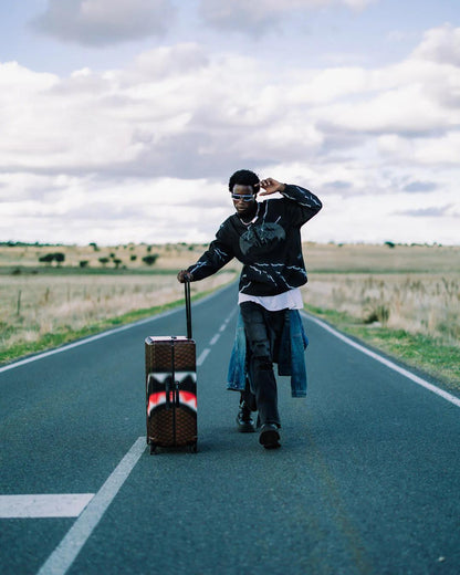 Sprayground SHARKS IN PARIS BLUR EFFECT FULL SIZE LUGGAGE
