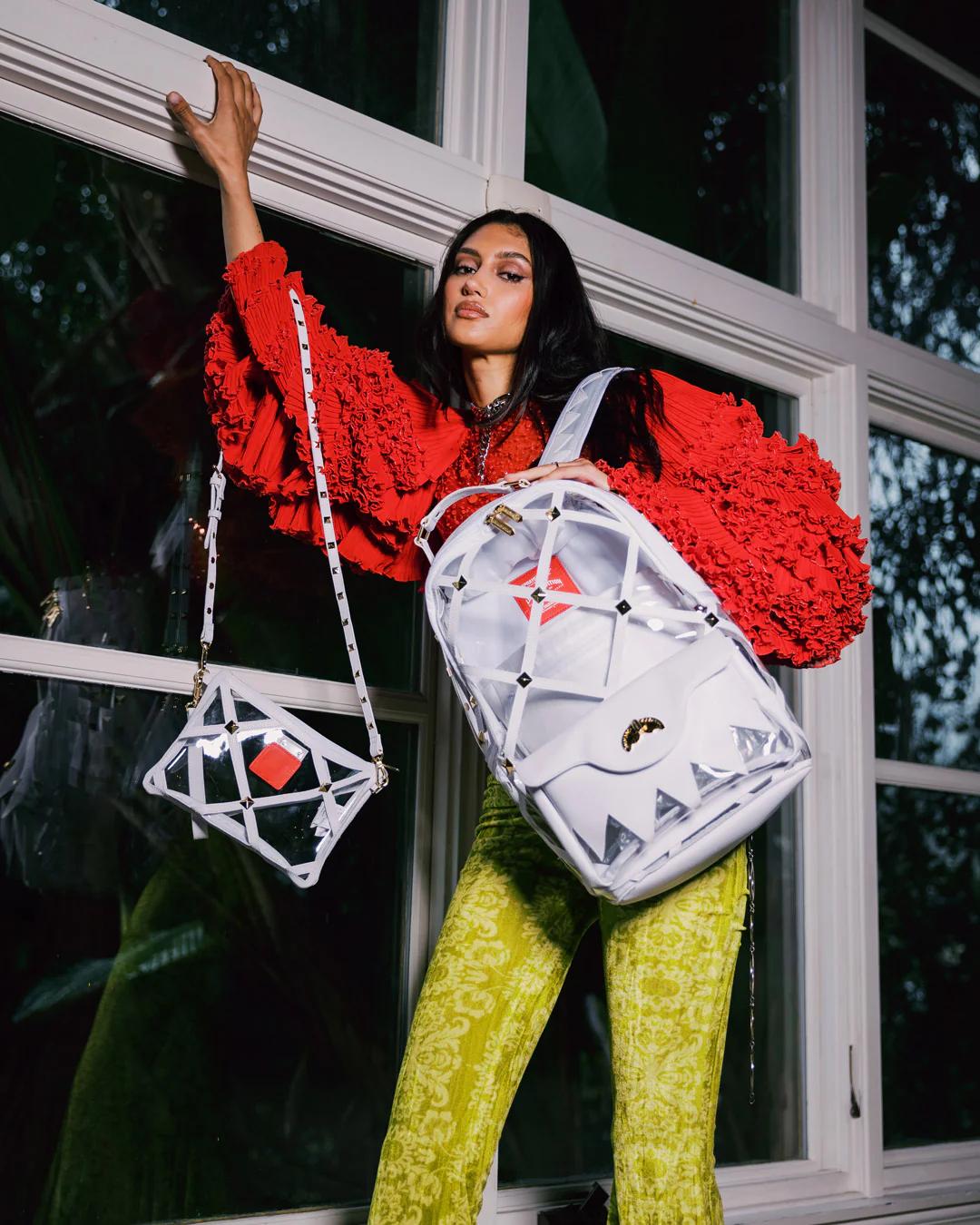 Sprayground 75001 PARIS CROSSOVER CLUTCH W/ SHOULDER STRAP