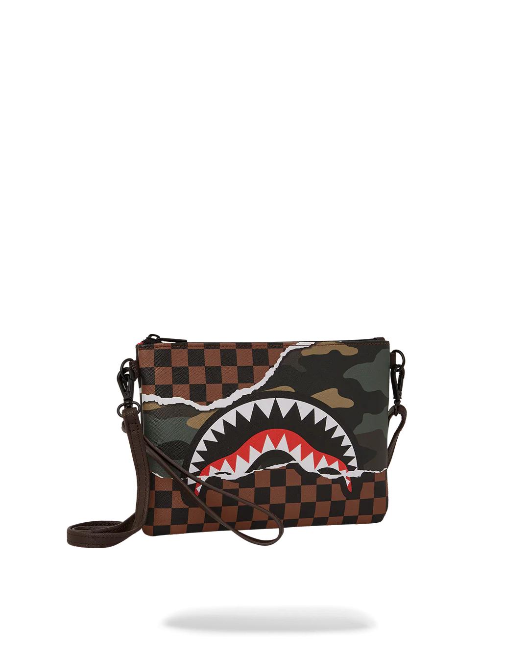 Sprayground UNSTOPPABLE ENDEAVORS III CROSSOVER CLUTCH