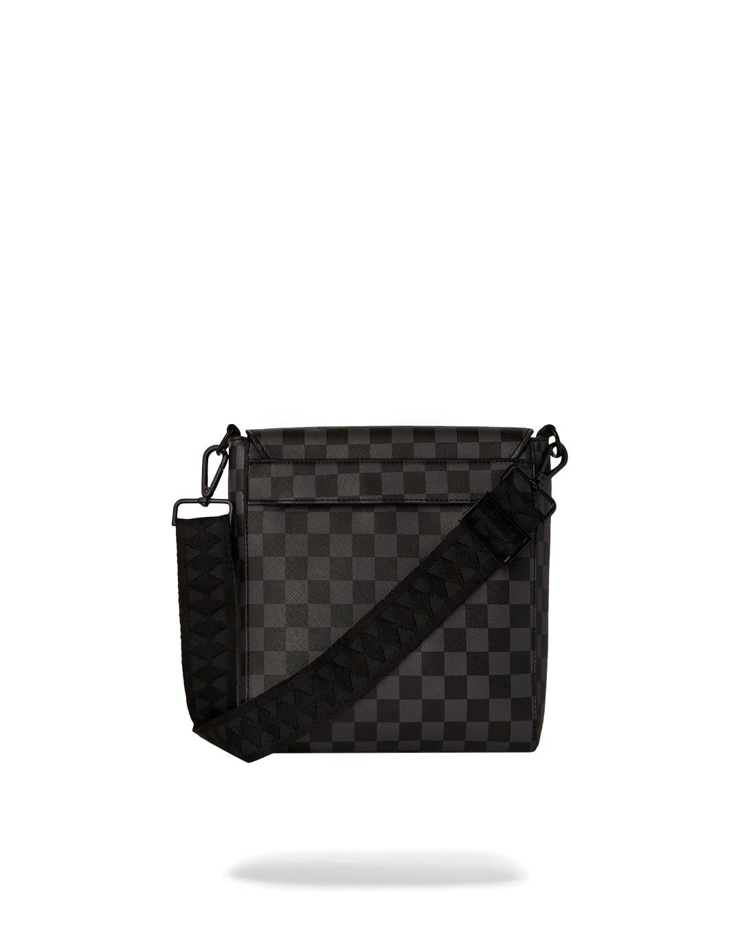 Sprayground SNOOPY DAY OFF MESSENGER SLING BAG