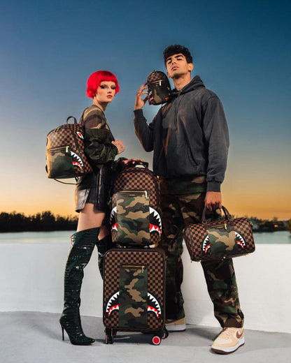 Sprayground EXTERIOR GOLD ZIP POCKET SHARKS IN PARIS MESSENGER SLING BAG