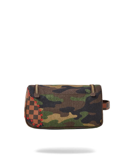 Sprayground THE PARADOXX SHARK TOILETRY BAG