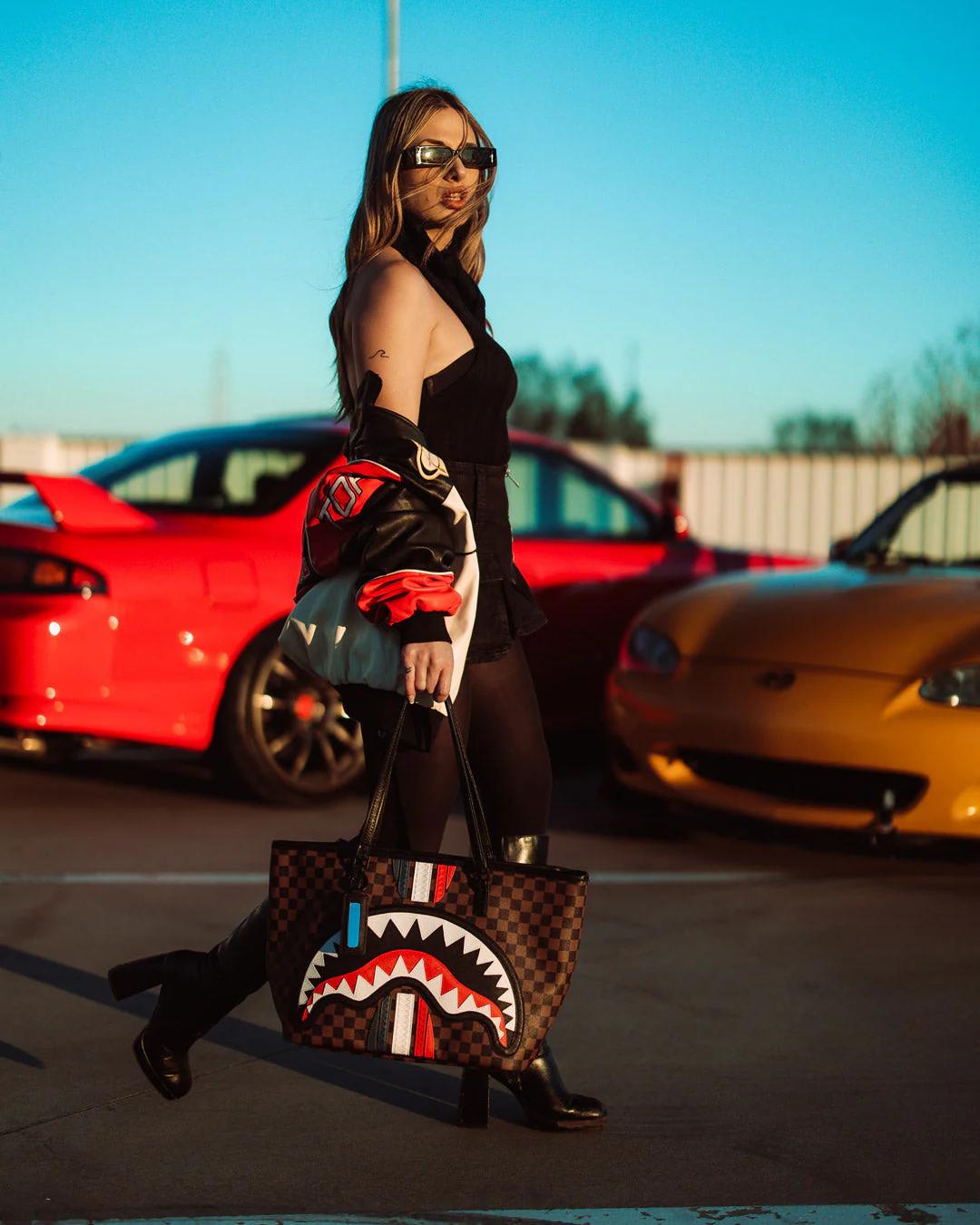 Sprayground SHARKS IN PARIS GT TOTE