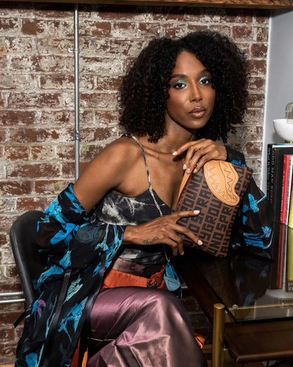 Sprayground SHARKFINITY CROSSOVER CLUTCH