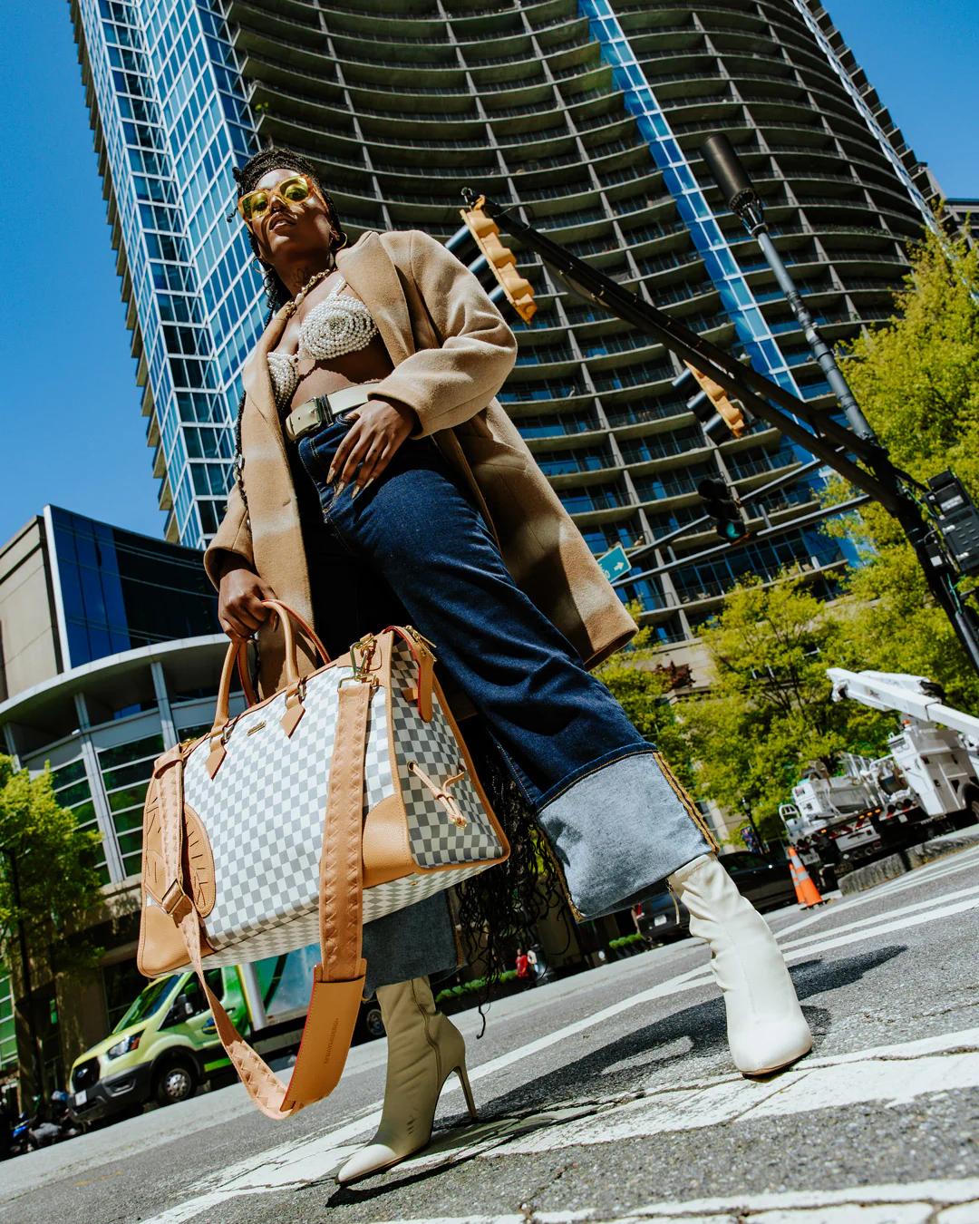 Sprayground HENNY LATTE PYRAMID DUFFLE
