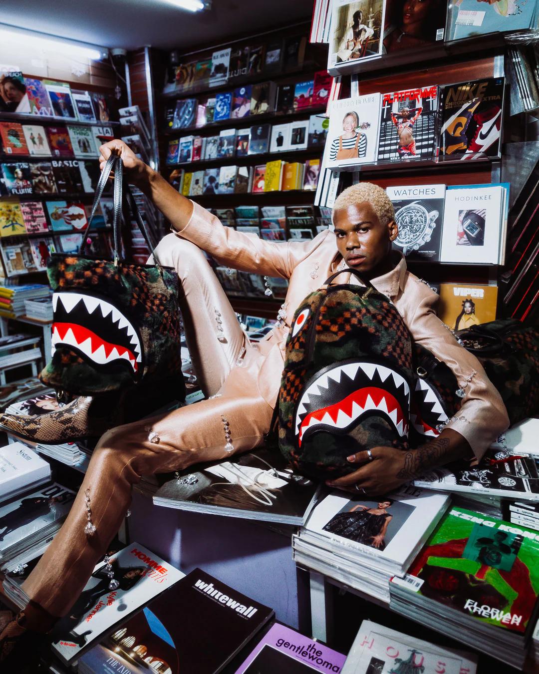 Sprayground BIG SKY FUR SHARK TOTE