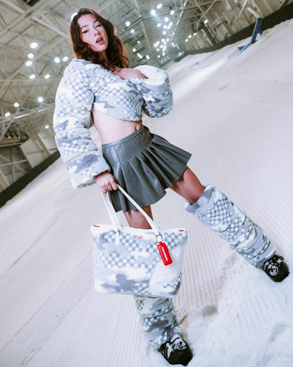 Sprayground 3AM PLUSH SWISS ALPS TOTE