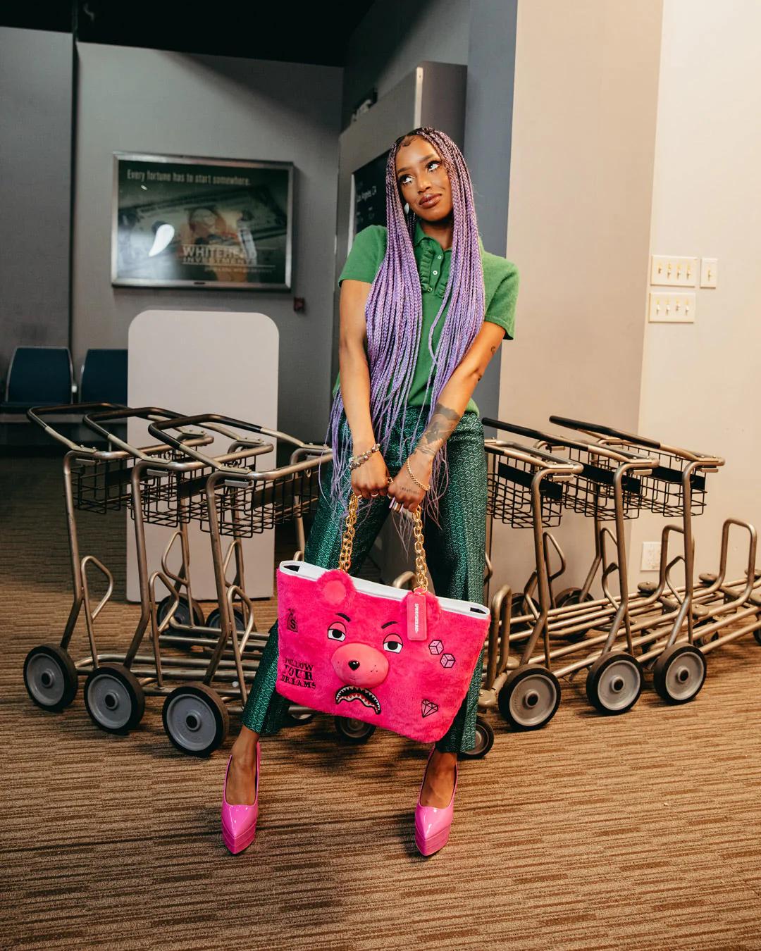 Sprayground PLUSH MONEYBEAR TOTE (PINK)