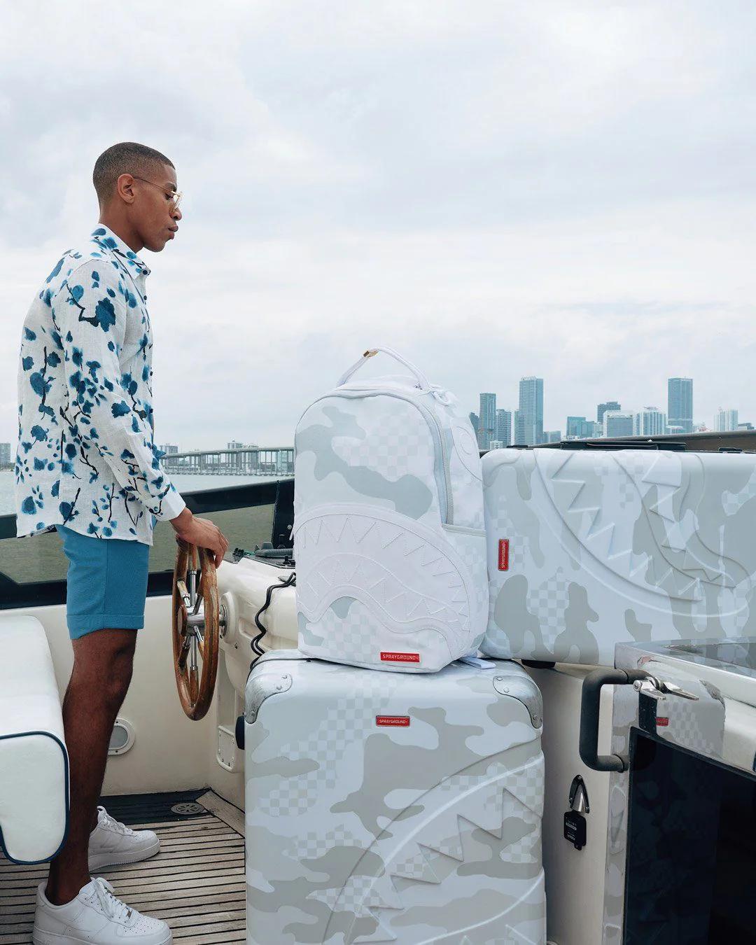 Sprayground 3AM LE BLANC SHARKNAUTICS HARDSHELL CARRY-ON LUGGAGE