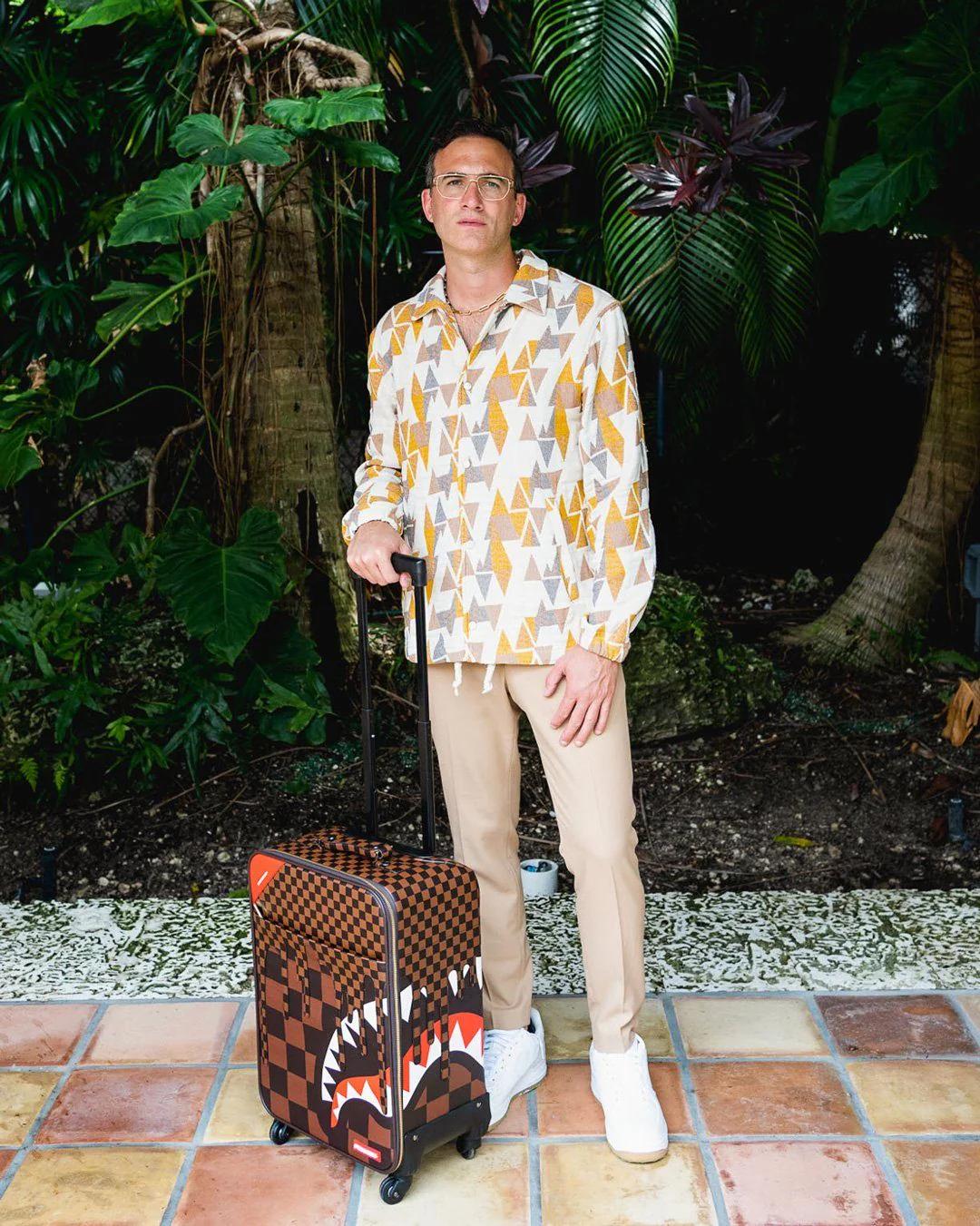 Sprayground XTC SHARKS IN PARIS JETSETTER CARRY-ON LUGGAGE