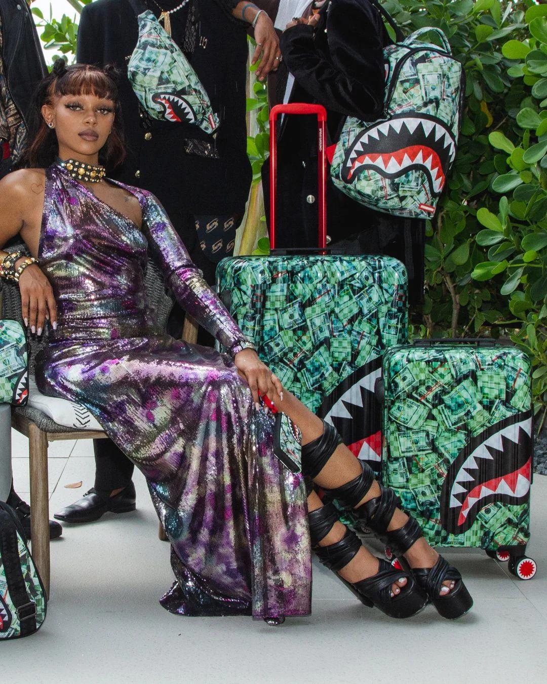 Sprayground MAMA I MADE IT SHARKNAUTICS HARDSHELL CARRY-ON LUGGAGE