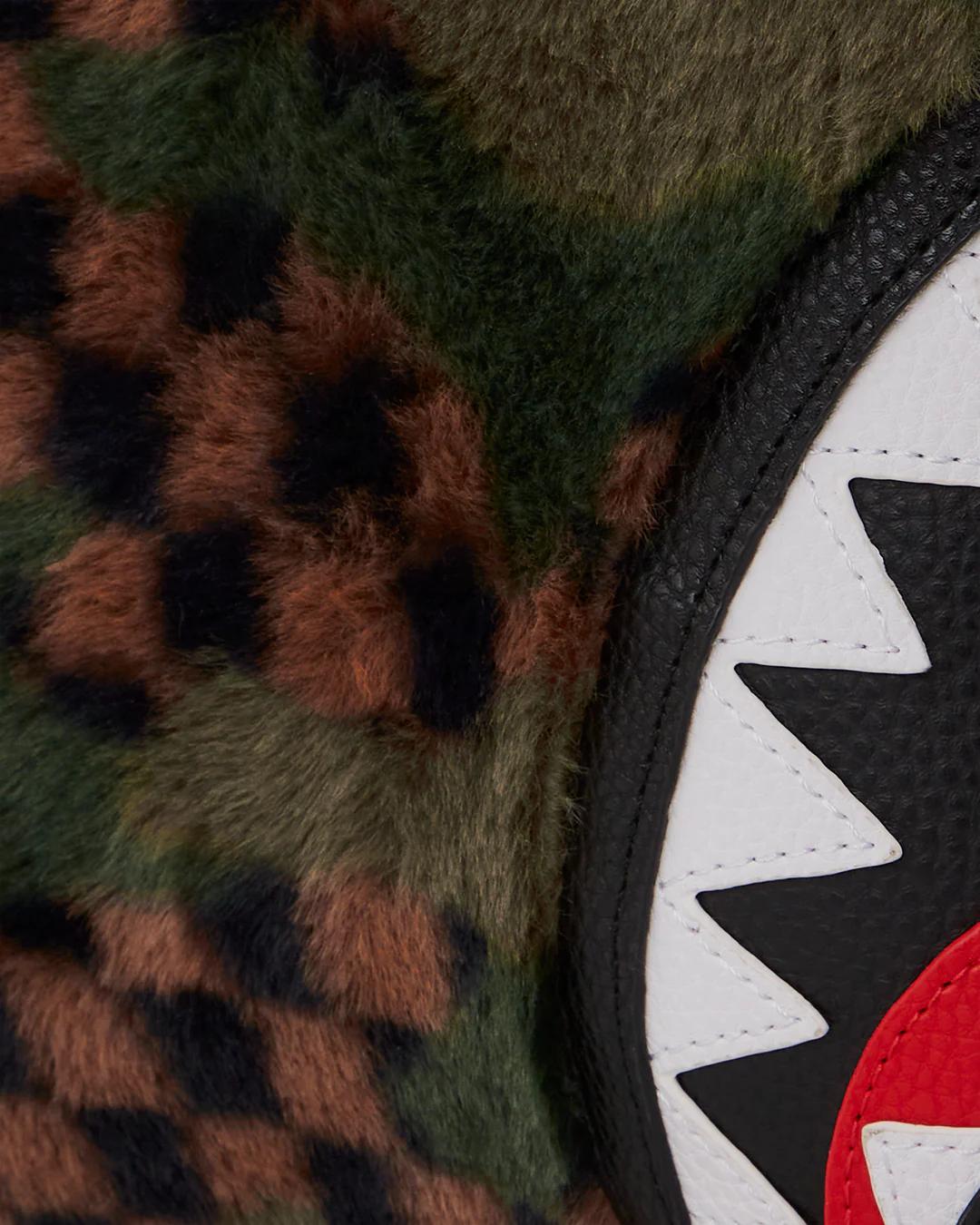 Sprayground BIG SKY FUR SHARK DUFFLE