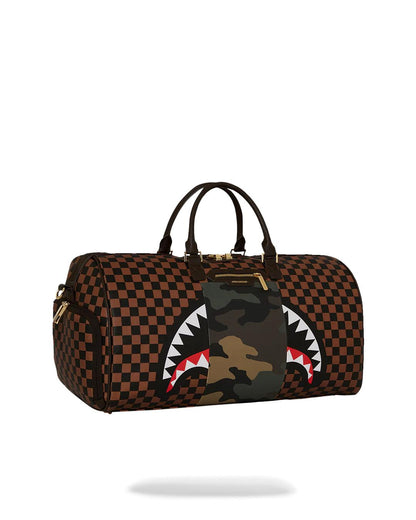 Sprayground EXTERIOR GOLD ZIP POCKET SHARKS IN PARIS DUFFLE