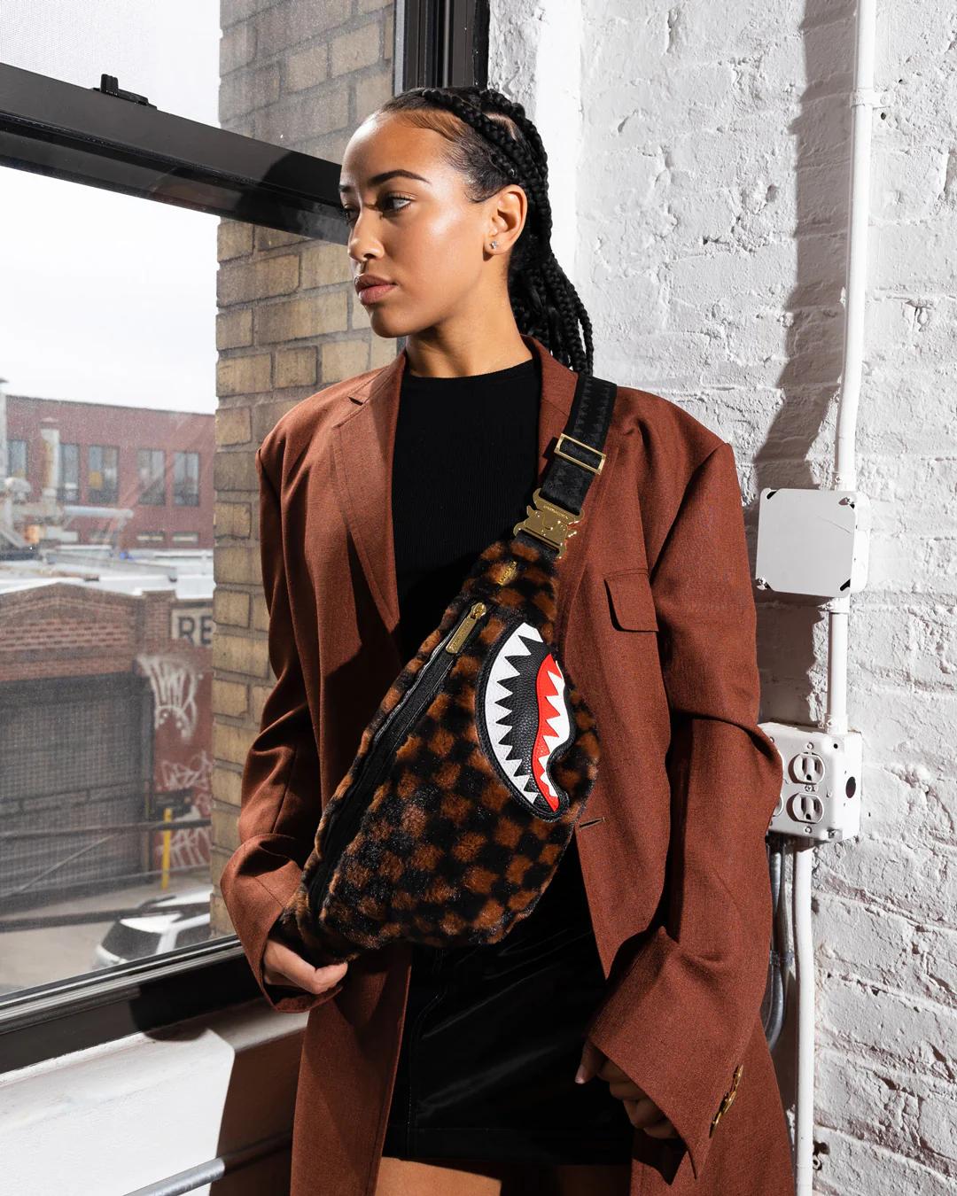 Sprayground FURRR SHARKS IN PARIS SAVVY CROSSBODY