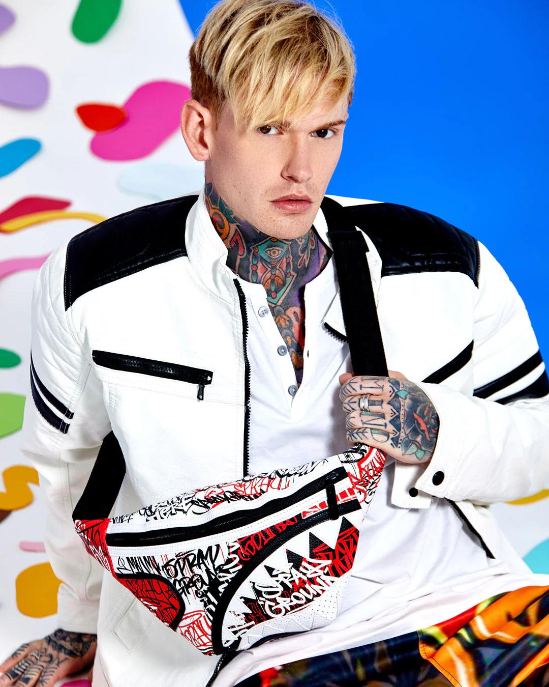 Sprayground MYSTERIOUS MASTERMIND SAVVY CROSSBODY