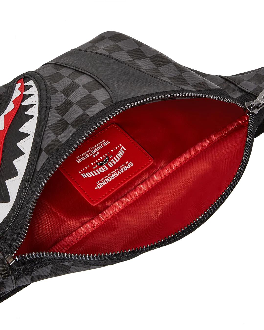 Sprayground HENNY AIIR TO THE THRONE SAVVY CROSSBODY