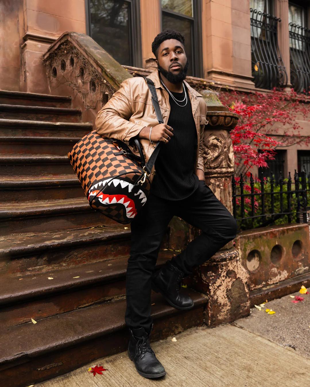 Sprayground SHARKS IN PARIS VANQUISH DUFFLE