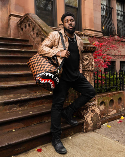 Sprayground SHARKS IN PARIS VANQUISH DUFFLE
