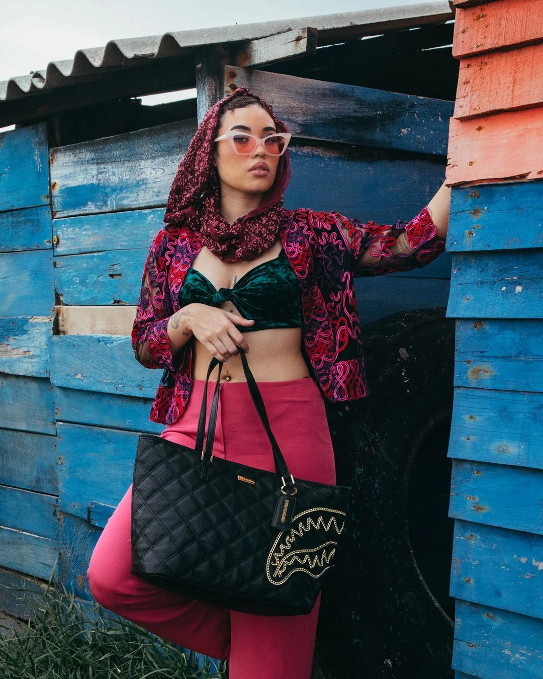 Sprayground NOIR QUILT GOLD CHAIN SHARK TOTE