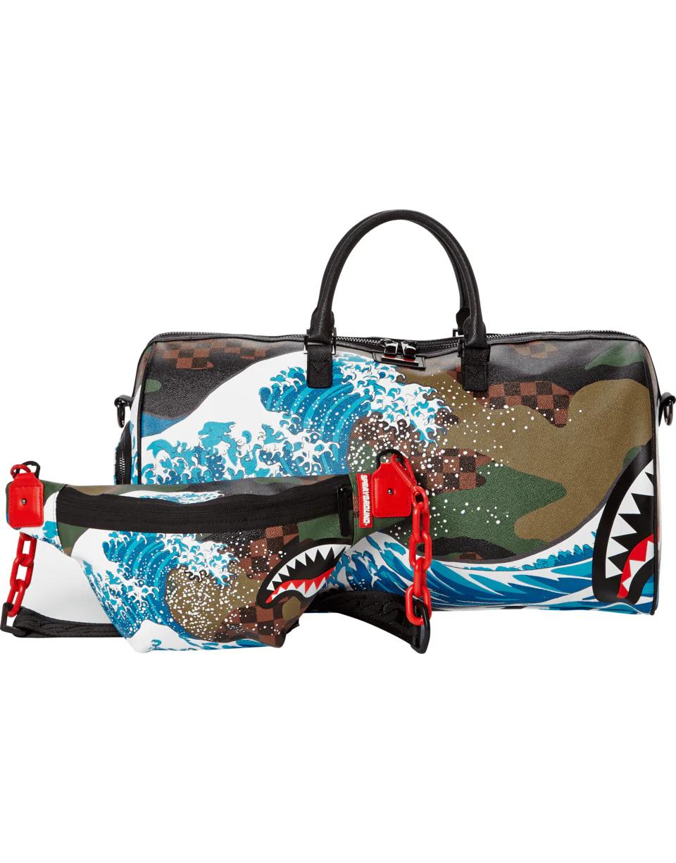 Sprayground CAMOKAWA WAVE SHARK CROSSBODY