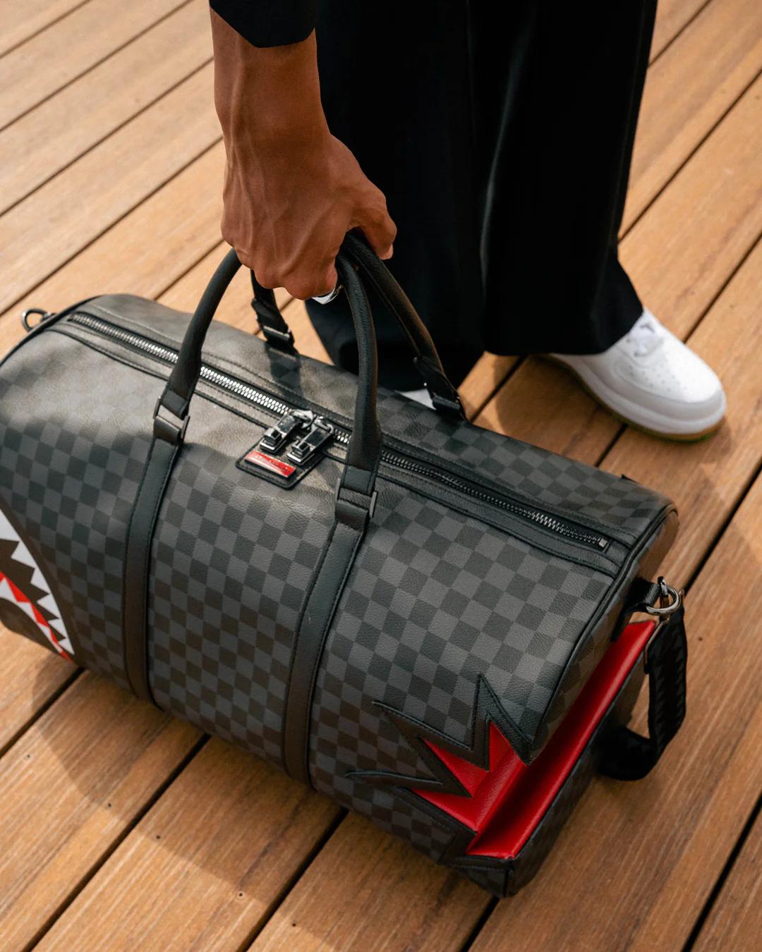 Sprayground SHARK BITE SHARKS IN PARIS GRAY DUFFLE
