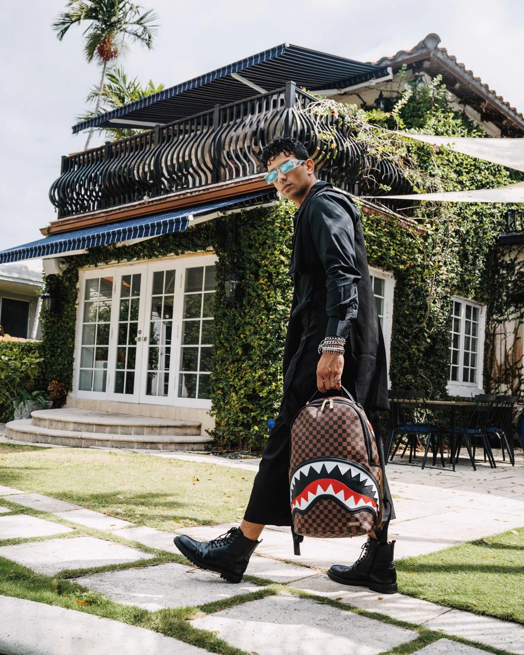 Sprayground SAWTOOTH SHARKS IN PARIS DLXSV BACKPACK